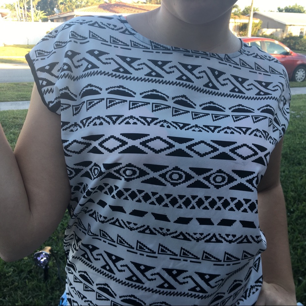 Pattern print shirt